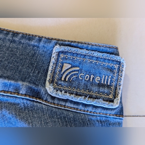Corelli Women’s jeans, size 12 wide leg zipper bottom - Picture 11 of 16
